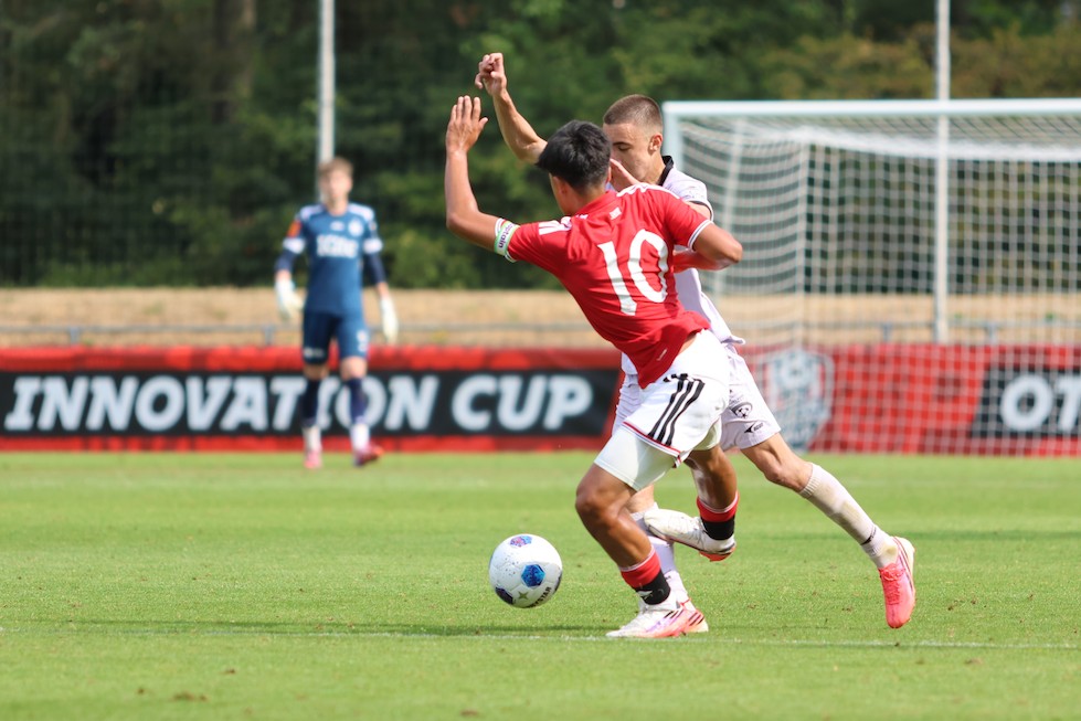 Manchester United FC - Adelaide United FC