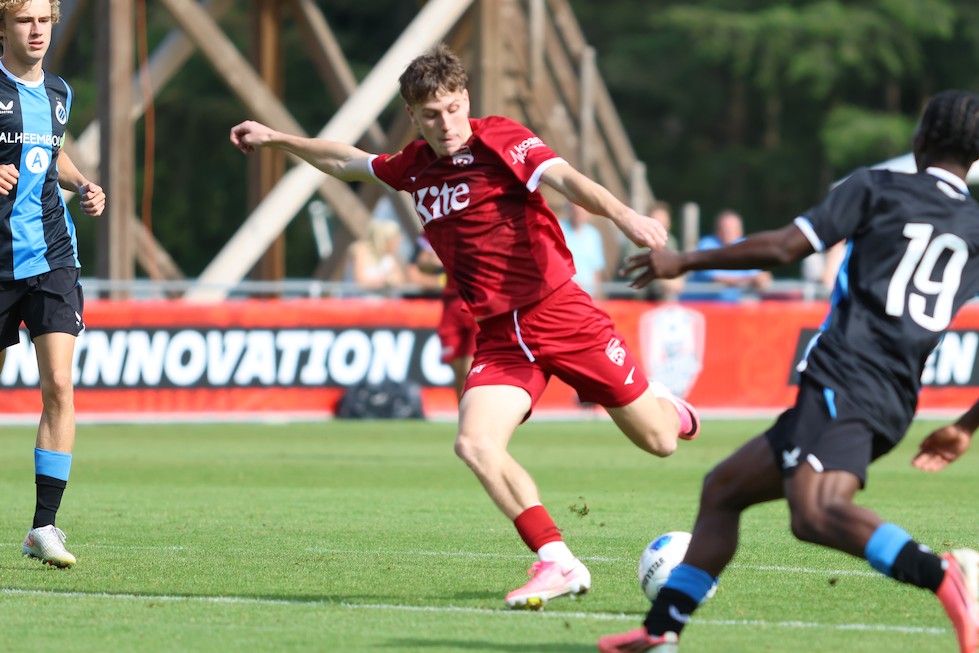 Adelaide United FC - Club Brugge