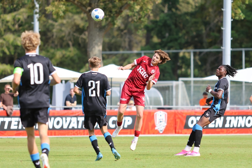 Adelaide United FC - Club Brugge
