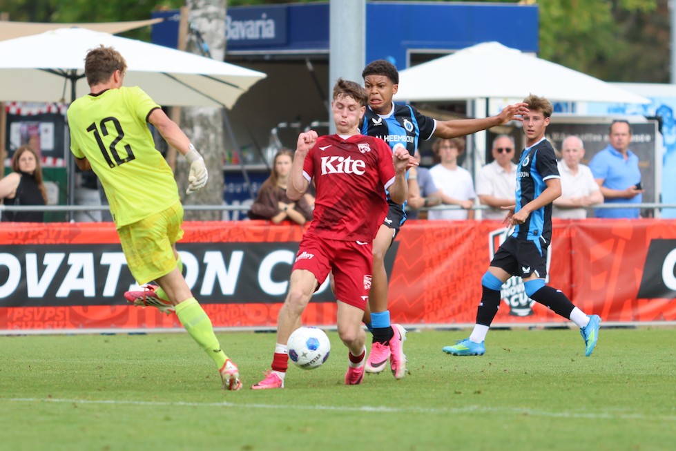 Adelaide United FC - Club Brugge