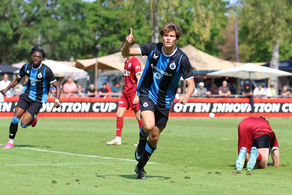 Adelaide United FC - Club Brugge