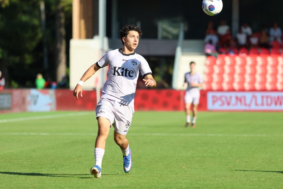 PSV - Adelaide United FC