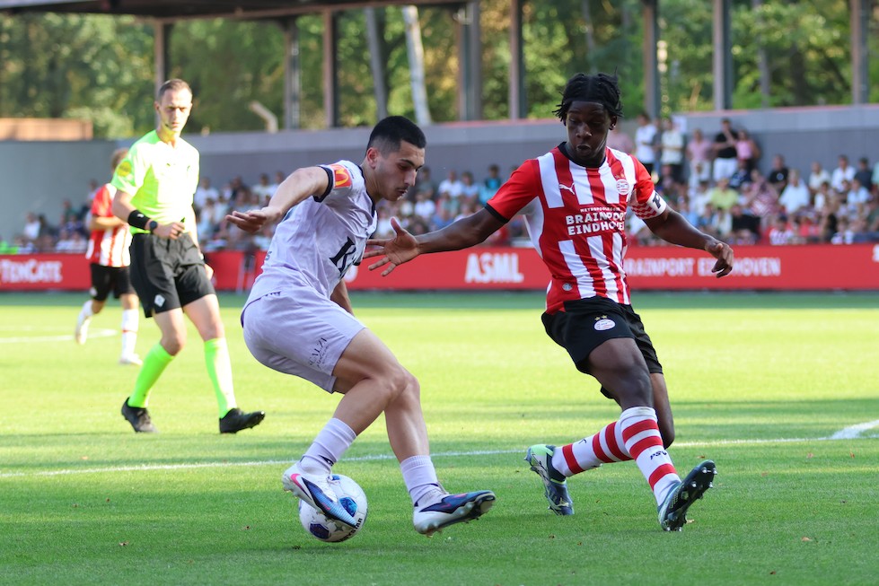 PSV - Adelaide United FC
