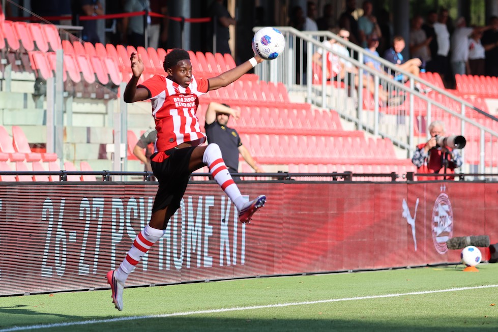 PSV - Adelaide United FC
