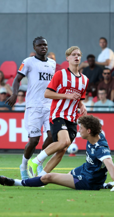 Schakenraad looks forward to semi-final after beating Adelaide United